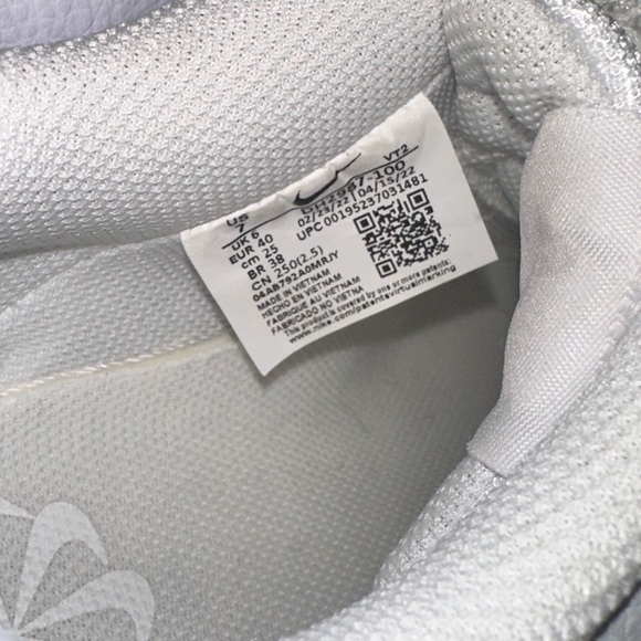 Nike Women's Court Vision Low Size 7 - Picture 4 of 6